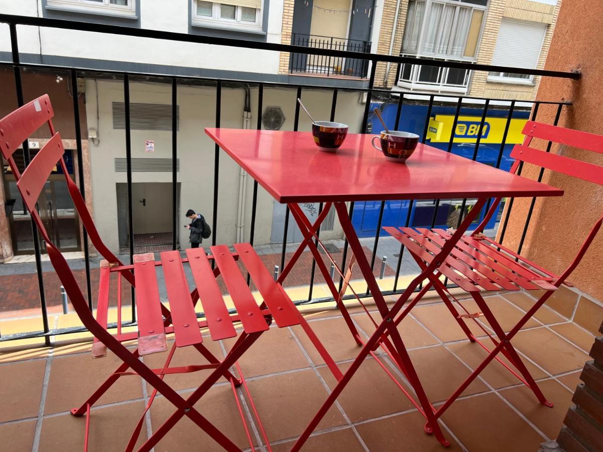 Close To Gran Via Centro Familiar Con Wifi By Apartamentos Logroño Exteriör bild